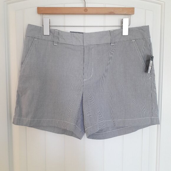 NWT Tommy Hilfiger Blue & White Striped Cotton Shorts 5" Inseam Size 12 - Picture 12 of 12